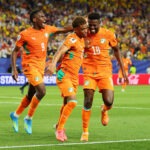 Amad Diallo nets late winner as Ivory Coast beat Ecuador 1-0 in World Cup opener