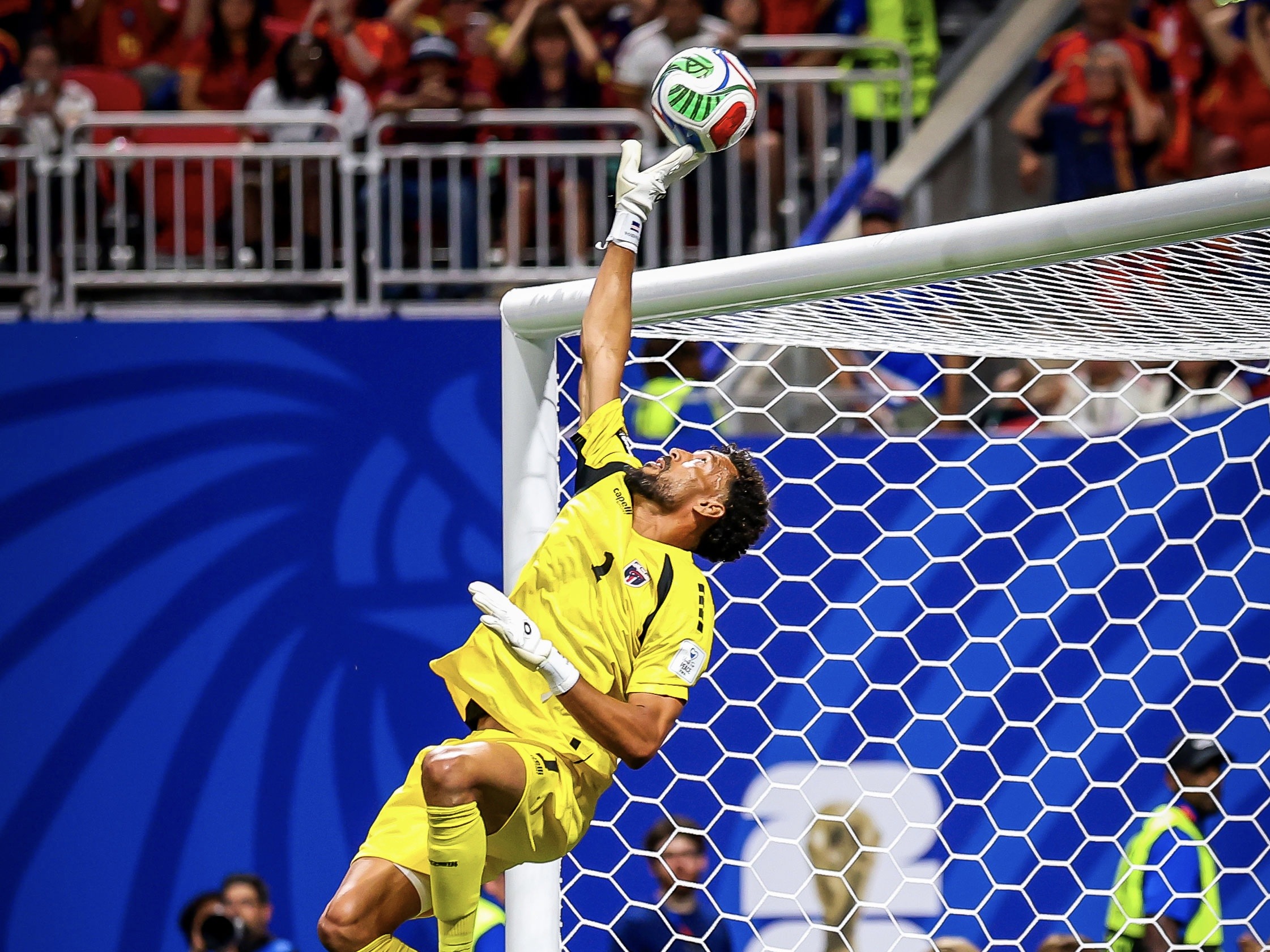 Vozinha heroics help World Cup debutants Cape Verde hold Spain to goalless draw