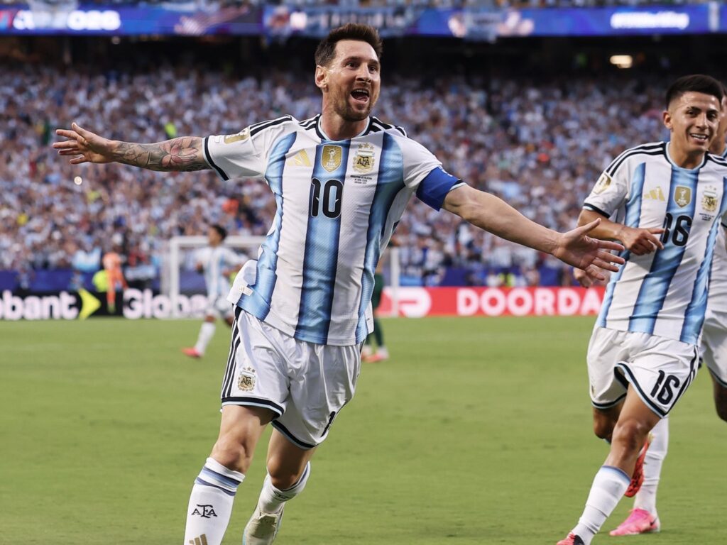 Lionel Messi becomes joint top World Cup scorer with hat-trick in Argentina’s 3-0 win over Algeria 38 Lionel Messi becomes joint top World Cup scorer with hat-trick in Argentina’s 3-0 win over Algeria