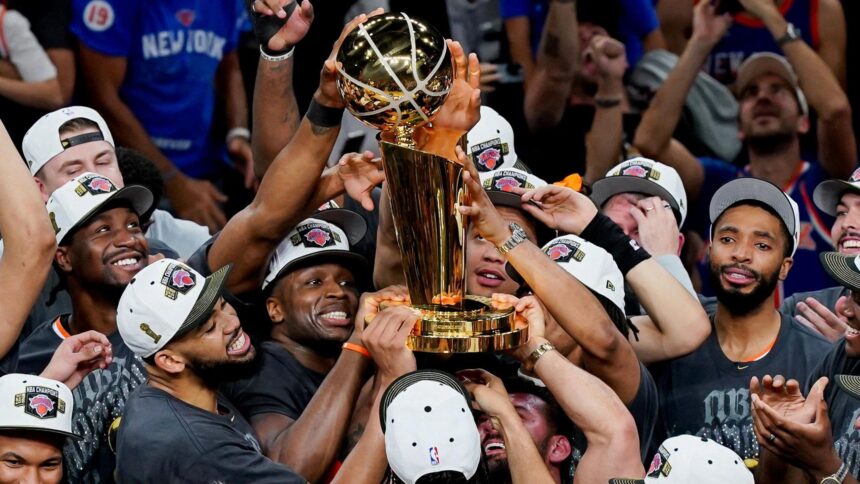Barack Obama hails ex D'Tigers coach Mike Brown, OG Anunoby after Knicks win NBA Championship
