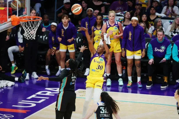 Nneka Ogwumike re-elected WNBPA president for fourth term