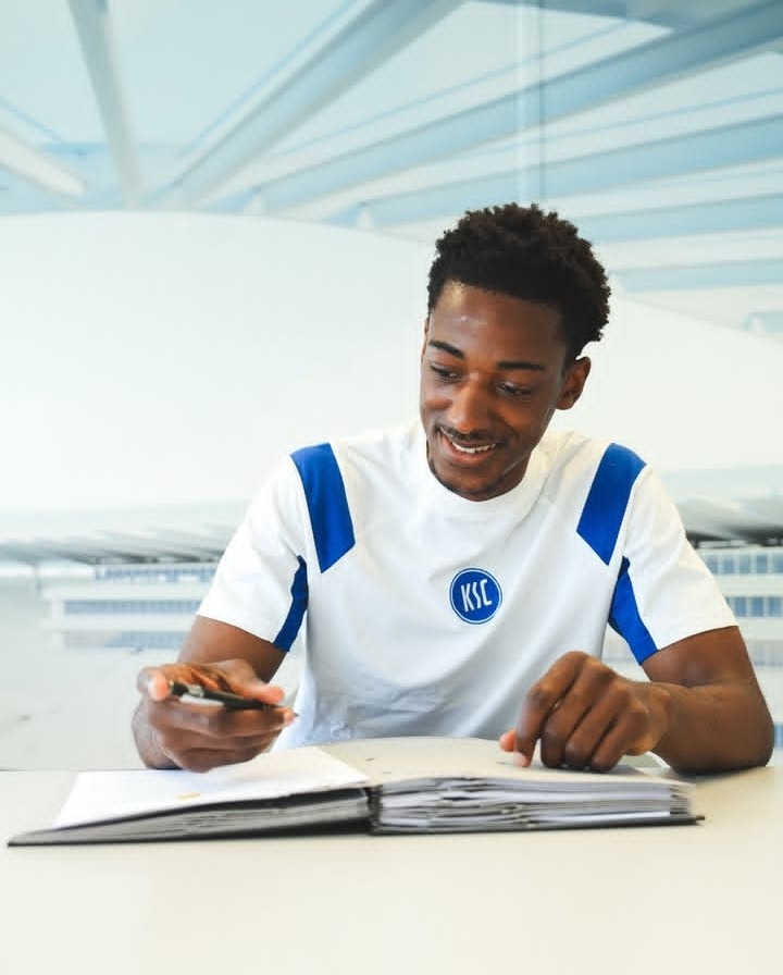 Karlsruher SC confirm signing of Nigerian full-back Kimberly Ezekwem ahead of new season after injury setback