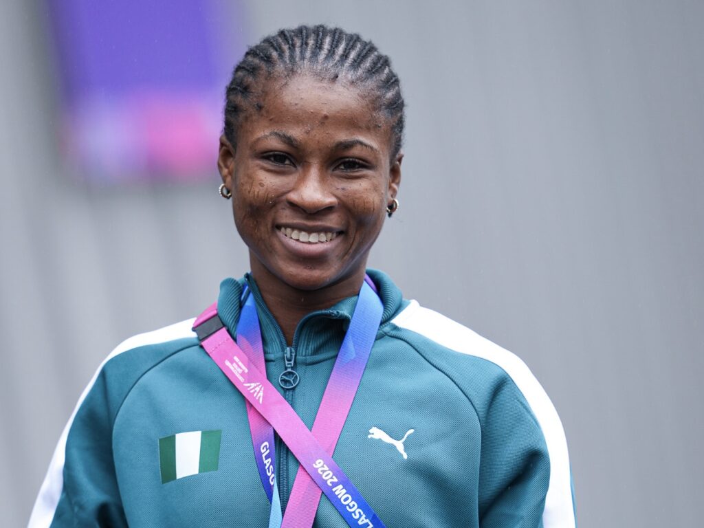 Onome Didih smashes Commonwealth Games records to claim women’s 53kg weightlifting gold