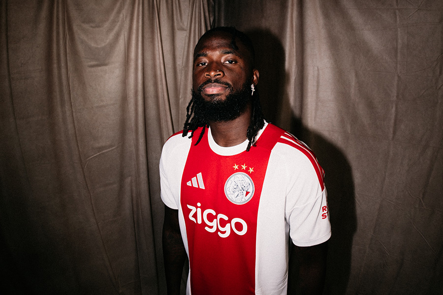 Ajax complete Tolu Arokodare season-long loan signing from Wolves