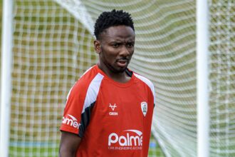 Kelechi Nwakali returns for Barnsley pre-season, eyes fresh start under Daniel Stendel