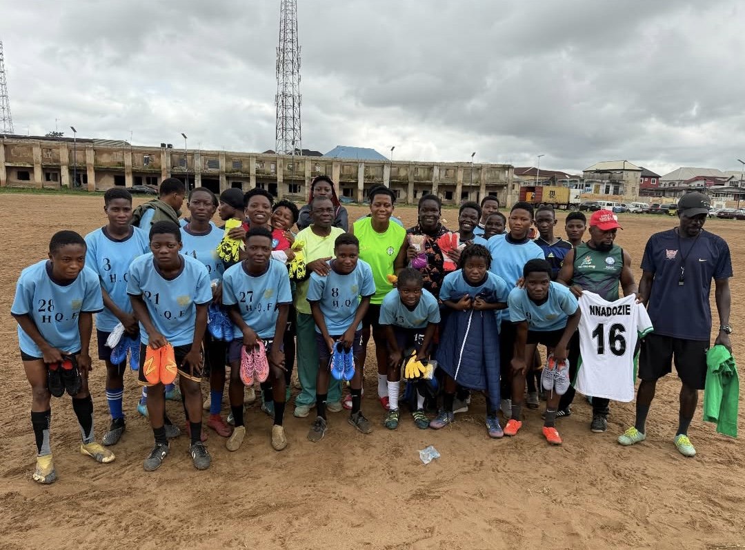 Chiamaka Nnadozie donates boots, gloves to young female footballers in childhood academy
