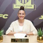 Ashleigh Plumptre signs new Al Ittihad contract until 2028