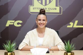Ashleigh Plumptre signs new Al Ittihad contract until 2028
