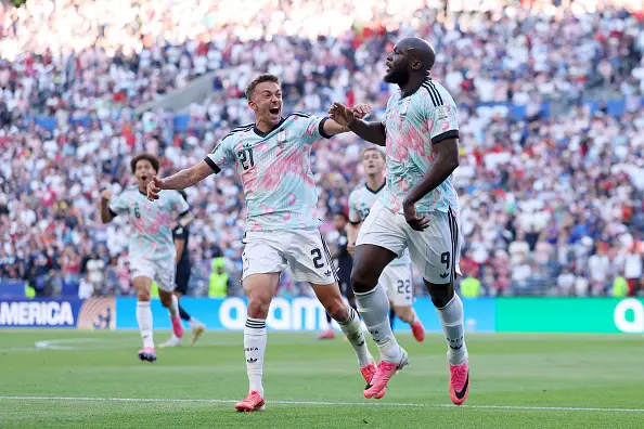 Belgium storm into World Cup quarter-finals after dominant 4-1 victory over co-hosts USA