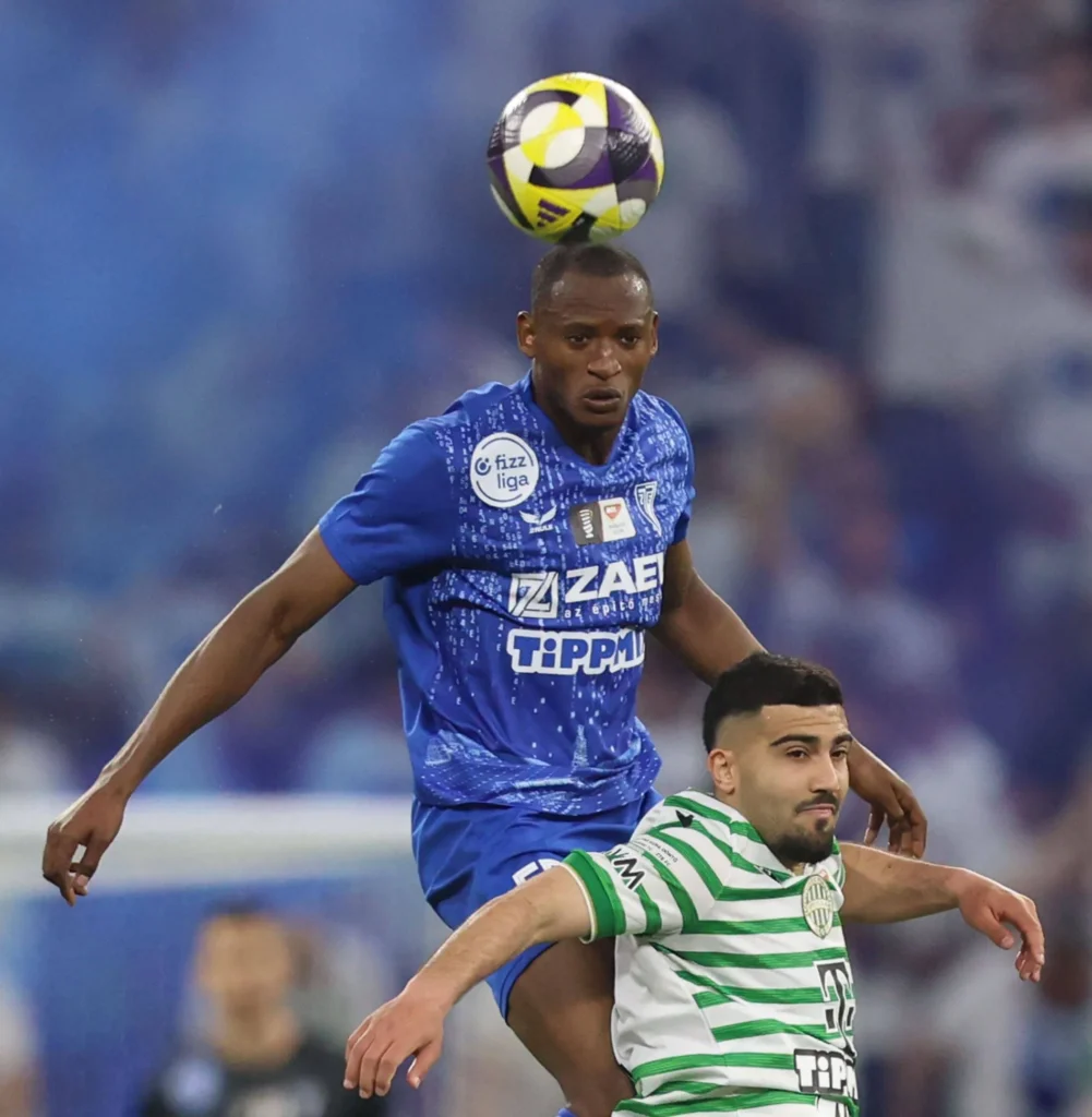 FC Basel near agreement to sign 19-year-old Nigerian defender Akpe Victory‎