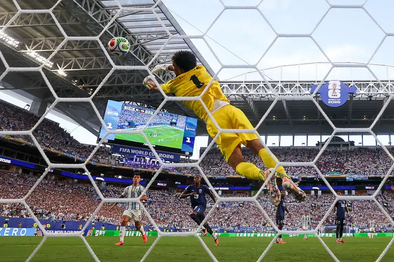 Messi-inspired Argentina survive Cape Verde scare after extra-time thriller to reach World Cup last 16