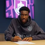 ‎Emmanuel Airoboma signs for Burnley U21 after successful trial‎