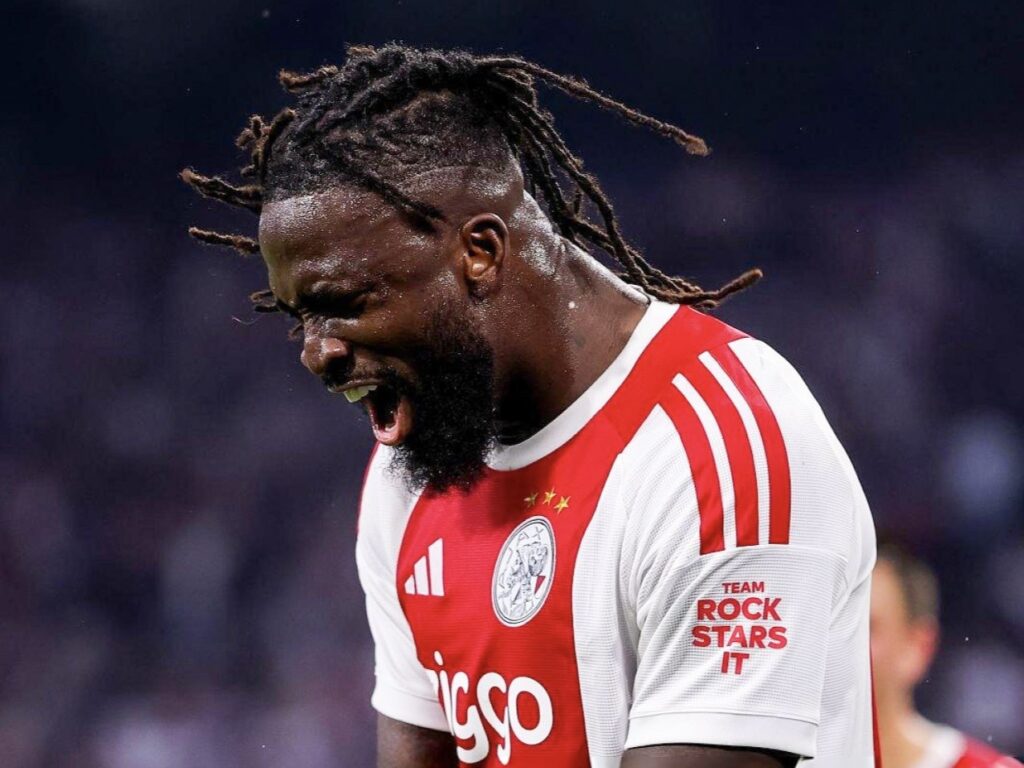 Tolu Arokodare nets brace as Ajax defeat Sion 5-3 to qualify for Conference League