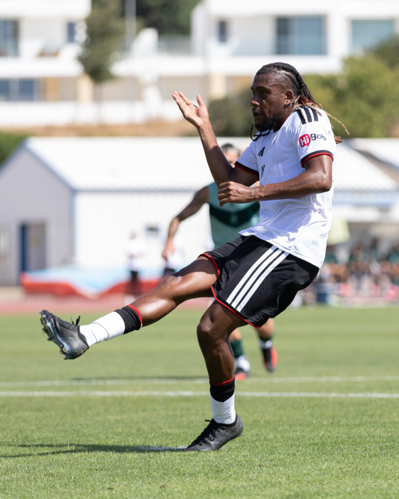 Alex Iwobi converts penalty in Fulham's 2-1 victory over Farense in final preseason friendly 38 Alex Iwobi converts penalty in Fulham's 2-1 victory over Farense in final preseason friendly