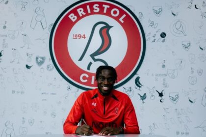 ‎Elijah Adebayo begins new chapter with Bristol City after Luton exit