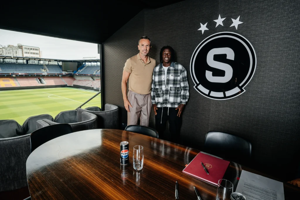 Linus Zika completes permanent move to Sparta Prague from Sporting Lagos