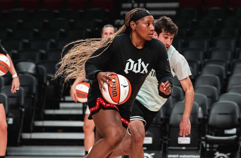 D’Tigress star Amy Okonkwo joins Portland Fire on hardship contract 38 Amy Okonkwo's first training session with the Portland Fire
