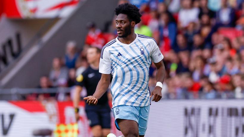 ‎Olivier Glasner reveals what convinced him to use Ola Aina at centre-back‎ against Aston Villa