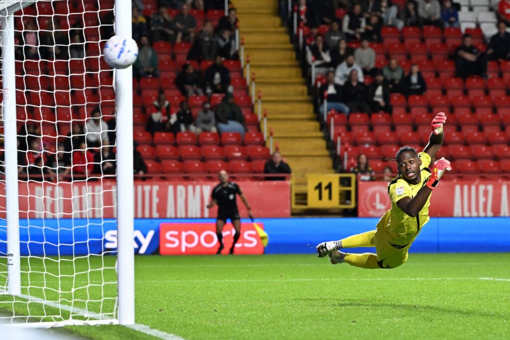 Arthur Okonkwo praises teammates after second straight home clean sheet for Charlton 38 Arthur Okonkwo praises teammates after second straight home clean sheet for Charlton