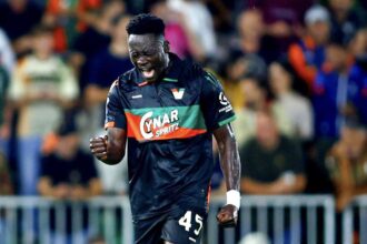 Akor Adams scores first Serie A goal but Venezia suffer 4-2 defeat to Fiorentina