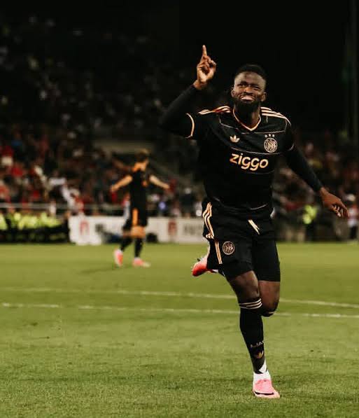 Tolu Arokodare impresses Marciano Vink after Ajax’s 5-1 win over Fortuna Sittard 38 Tolu Arokodare impresses Marciano Vink after Ajax’s 5-1 win over Fortuna Sittard