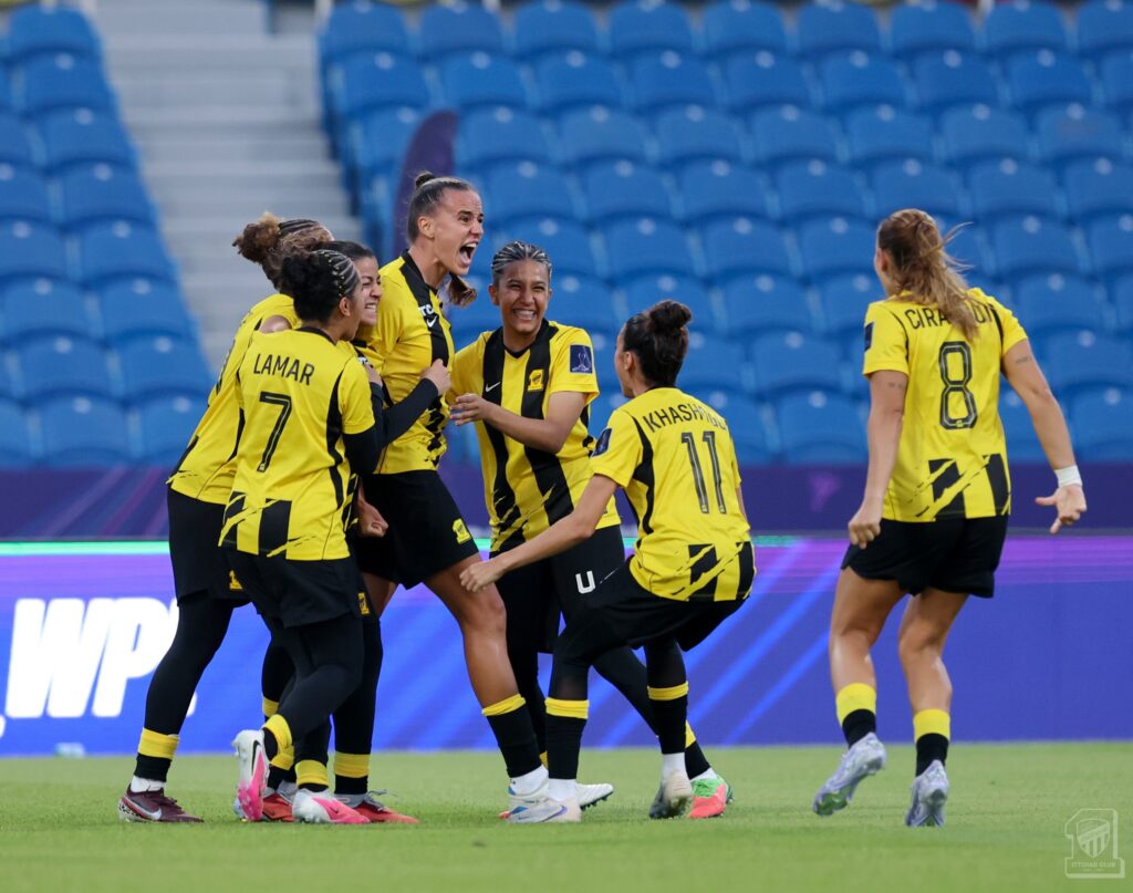 Asisat Oshoala scores winner as Al Hilal beat Al Ittihad to reach Super Cup final 38 Asisat Oshoala scores winner as Al Hilal beat Al Ittihad to reach Super Cup final