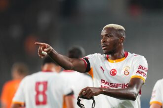 ‎Victor Osimhen scores as Galatasaray beat Başakşehir in five-goal thriller