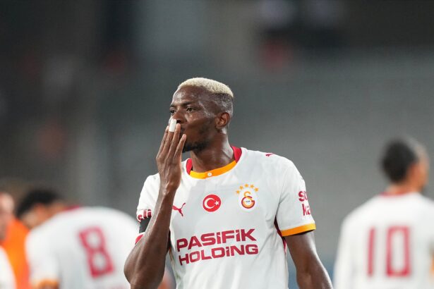 ‎Victor Osimhen suffers injury blow ahead of Nigeria’s AFCON qualifiers