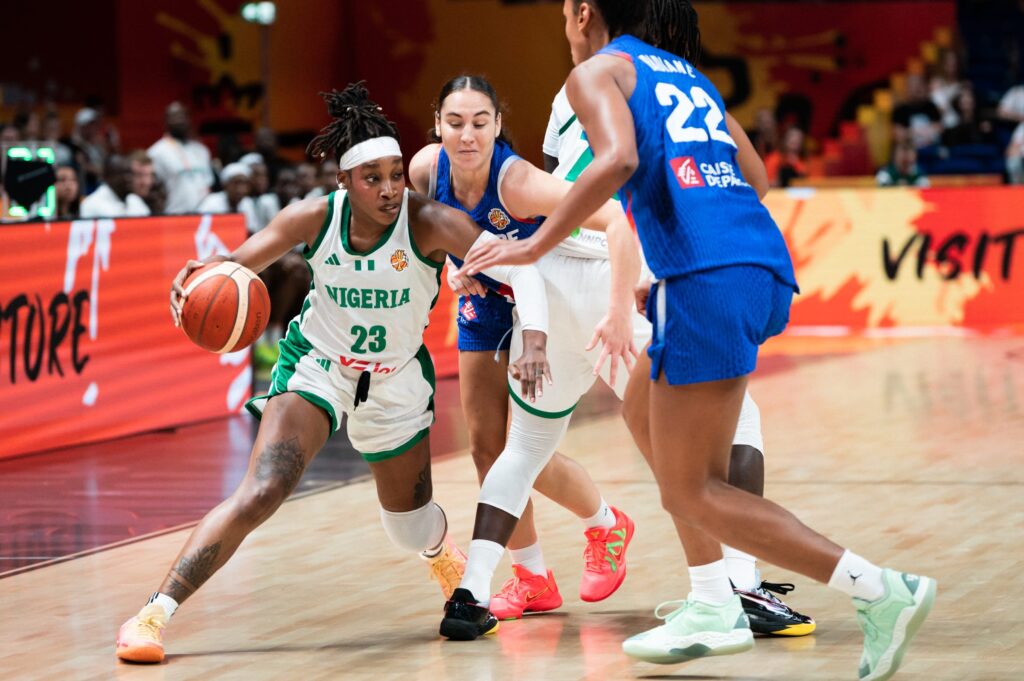 Ezinne Kalu in action for D'Tigress