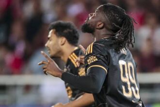 ‎Tolu Arokodare impresses Marciano Vink after Ajax’s 5-1 win over Fortuna Sittard