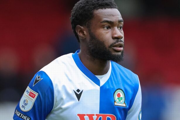 ‎Ryan Alebiosu set to be fit for Preston clash, Mowbray says‎