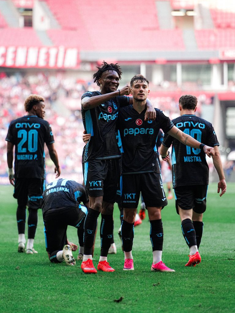 Chibuike Nwaiwu nets first league goal of the season as Trabzonspor thrash Samsunspor 3-0