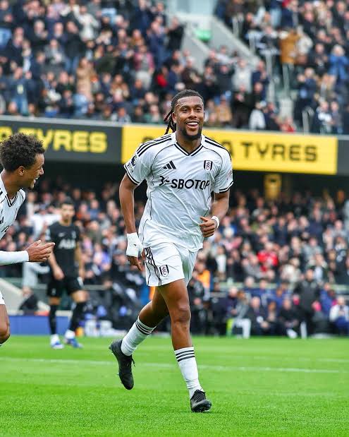 Alex Iwobi fires Fulham to 1-0 victory over Hull City