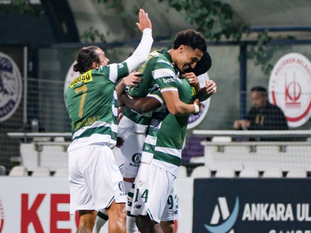 Iheanacho scores again as Bursaspor go top of Turkish 1. Lig with 4-2 win over Keçiörengücü 39 Iheanacho scores again as Bursaspor go top of Turkish 1. Lig with 4-2 win over Keçiörengücü