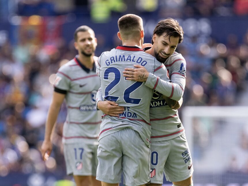 Lookman comes off bench as Atlético beat Levante 2–0