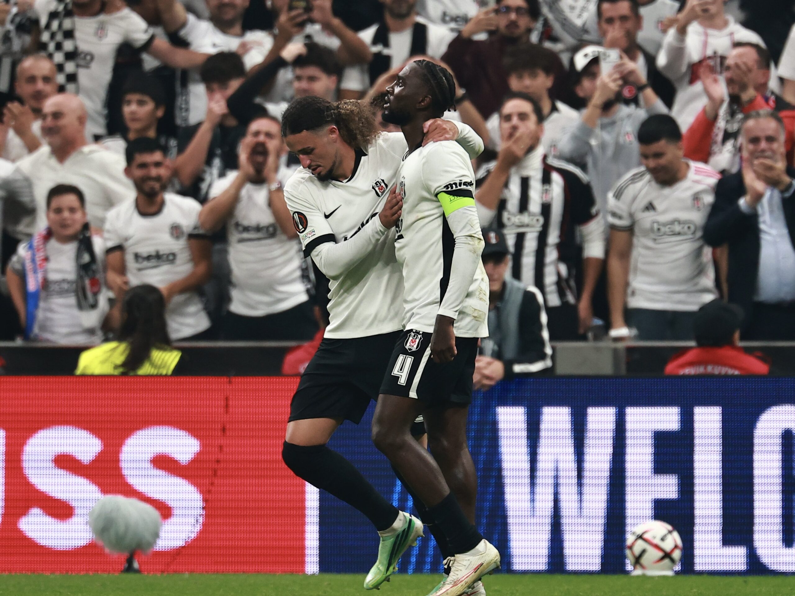 Europa League: Ndidi scores first goal of season as 10-Man Besiktas hold Crystal Palace to 2-2 draw