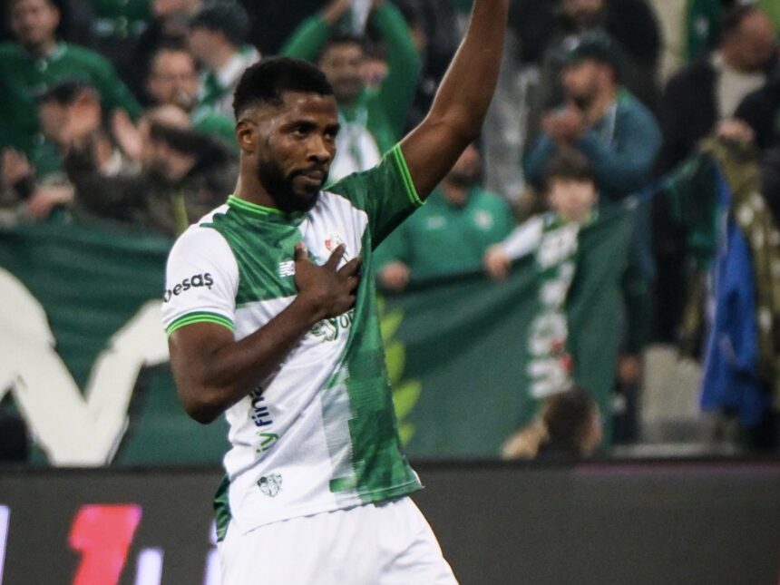 Fenerbahçe linked with Iheanacho after Bursaspor scoring surge